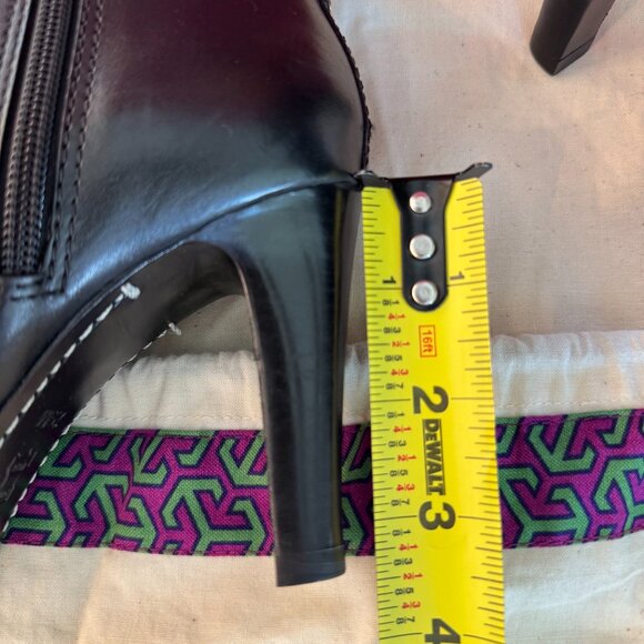 TORY BLACK BOOTIES - Picture 5 of 6